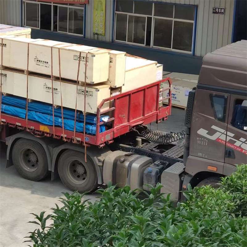 黄石至新疆阿勒泰福海县物流专线，一站式服务，让您的货物畅行无忧